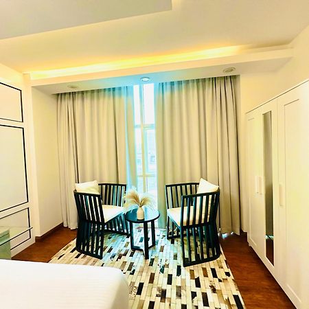 Saxophone Suites Muharraq Exterior foto