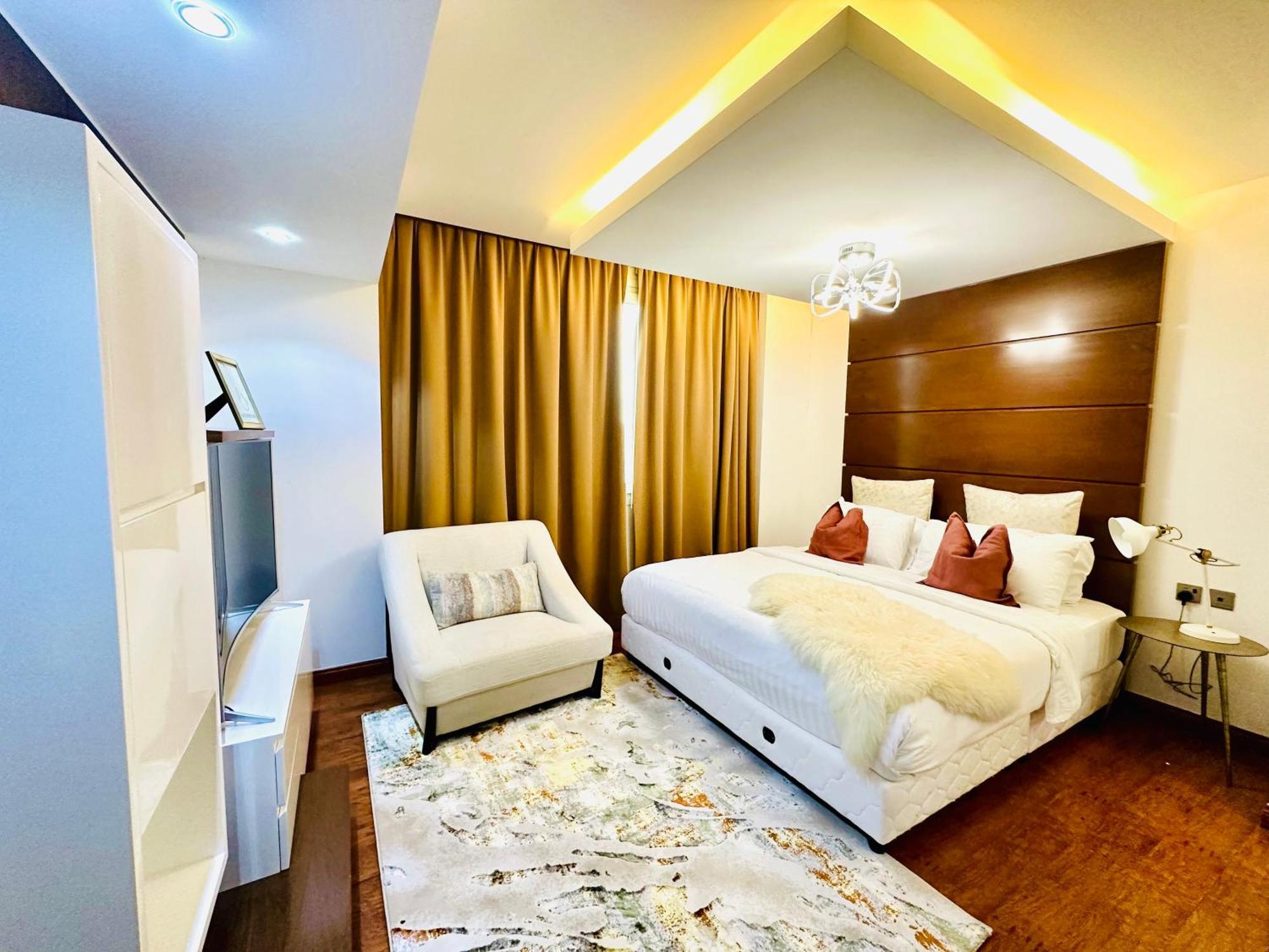 Saxophone Suites Muharraq Exterior foto