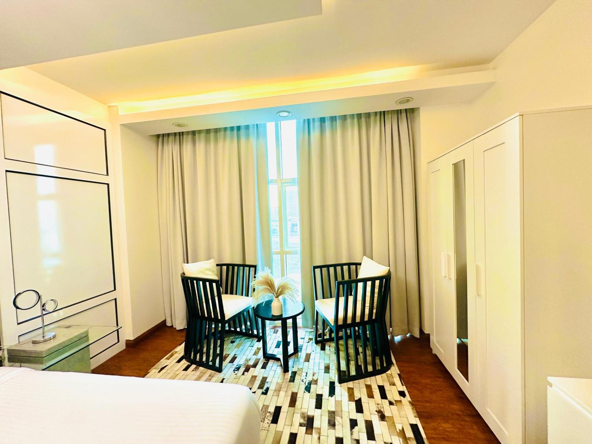 Saxophone Suites Muharraq Exterior foto