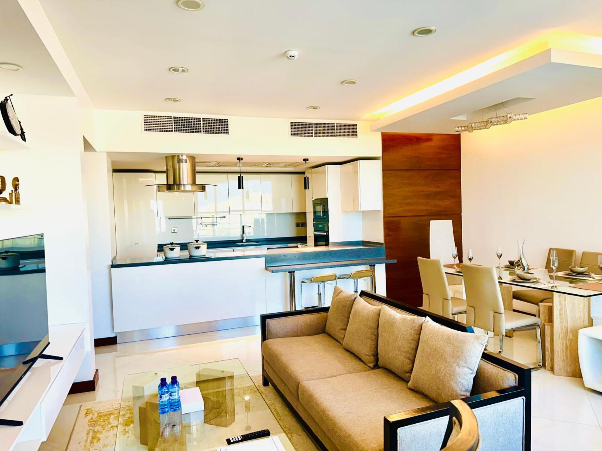 Saxophone Suites Muharraq Exterior foto